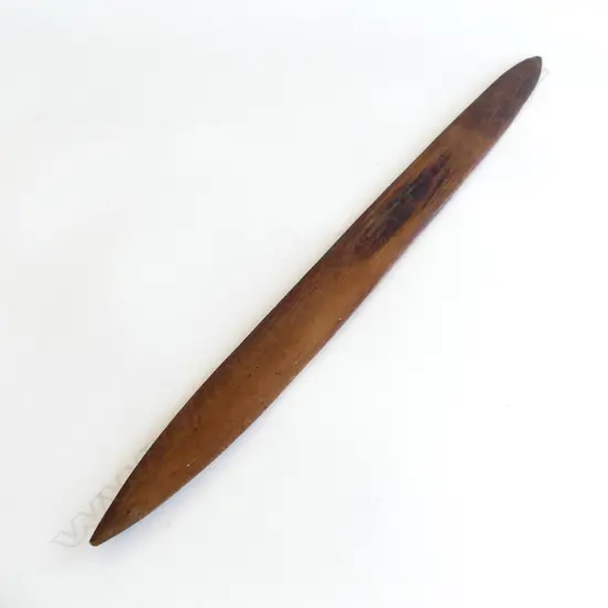 Old Australian aboriginal bullroarer/flat stick,
